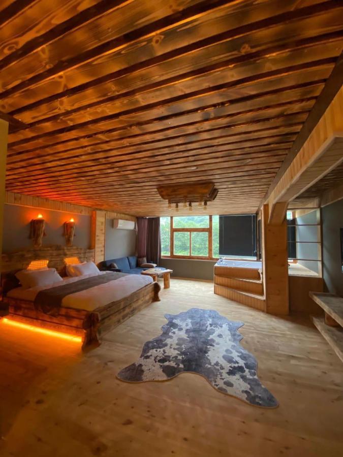 Heaven Vip Wooden Palace Bed and Breakfast Ardeşen Exteriör bild