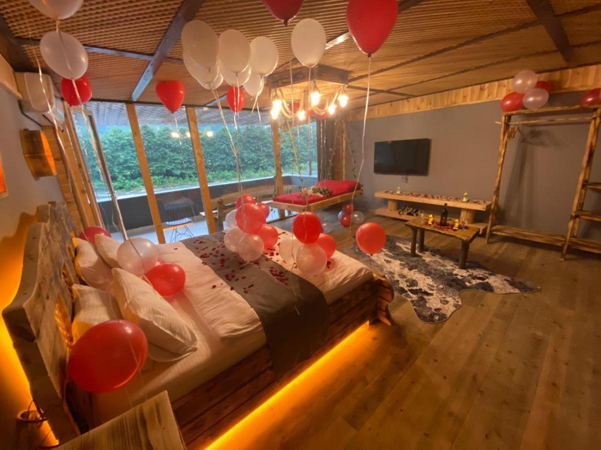 Heaven Vip Wooden Palace Bed and Breakfast Ardeşen Exteriör bild