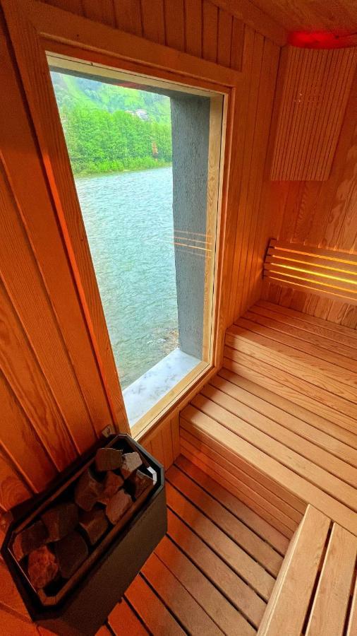 Heaven Vip Wooden Palace Bed and Breakfast Ardeşen Exteriör bild