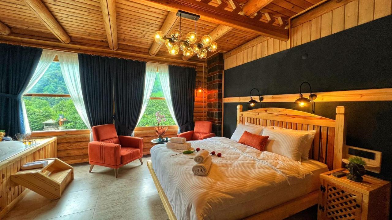 Heaven Vip Wooden Palace Bed and Breakfast Ardeşen Exteriör bild